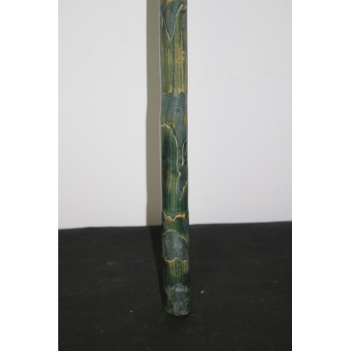 135 - Highly Collectable Sir Jefferey Hill-Pig Smyth British East India 1941 Green Bamboo Cane with Brass ... 