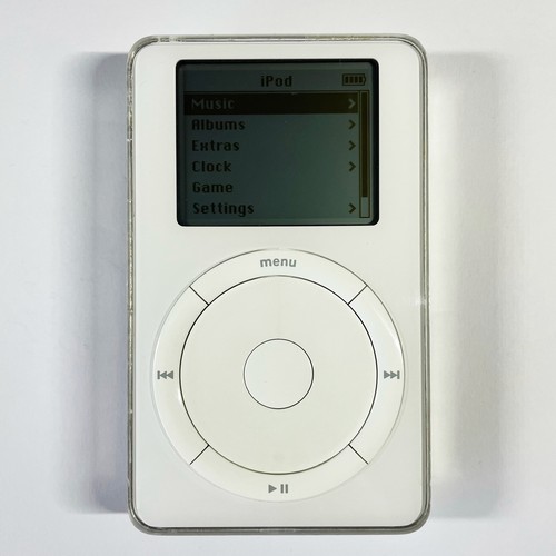 322 - An Apple Ipod Classic 2nd Generation - 10gb - Tested And Refurbished With New Battery. Complete With... 