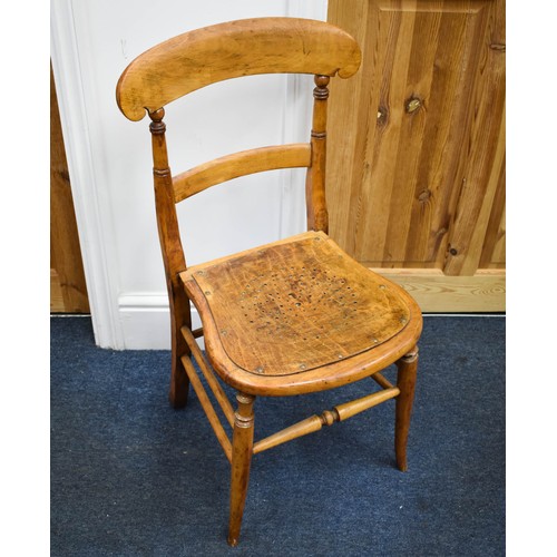 330 - A Delightful Antique Wooden Chair