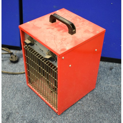 354 - A Red Metal Dunelm 3kw Heater (fully working).