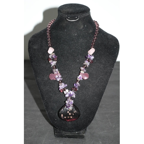 710 - Amethyst And Rose Quartz Neckless