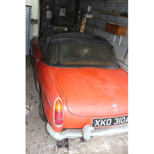 100 - Very Rare - 1963 MGB 1.8 Sport Roadster with original Logbook