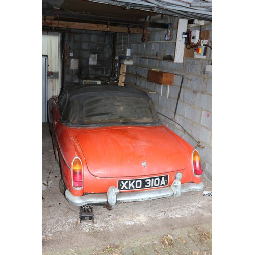 100 - Very Rare - 1963 MGB 1.8 Sport Roadster with original Logbook