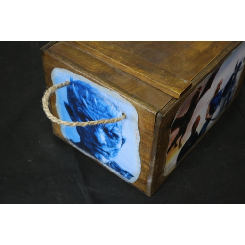 95 - Wooden Storage Box With Game Of Thrones  Theme 37x25x23