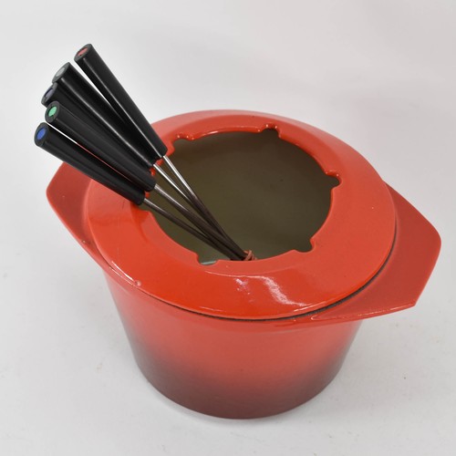 313 - A Vintage Le Creuset Fondue Set With 5 Fondue Forks. Height 13cm.