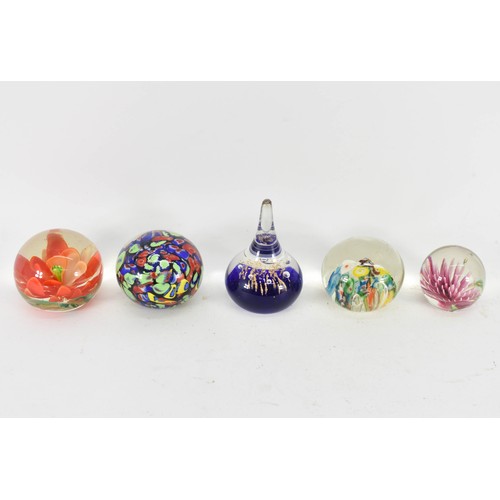 332 - A Collection Of 5 Glass Paperweights