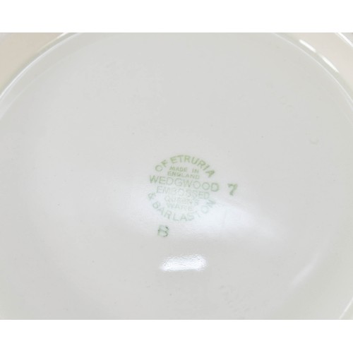 362 - A Collection Of 3 Green / White Wedgwood Items Including A Bowl, Pot And Plate.