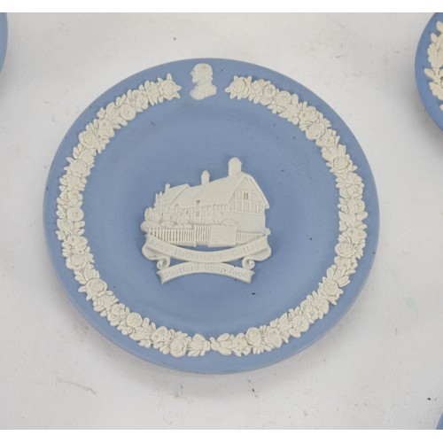 363 - A Collection Of 5 Wedgwood Blue And White Jasperware Pin Dishes