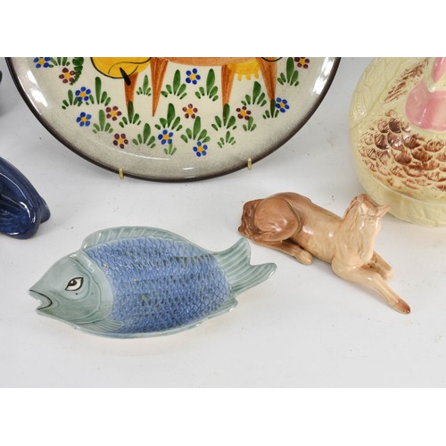 376 - A Collection Of 6 Various Animal Themed Pottery Items Including A Sylvac Horse