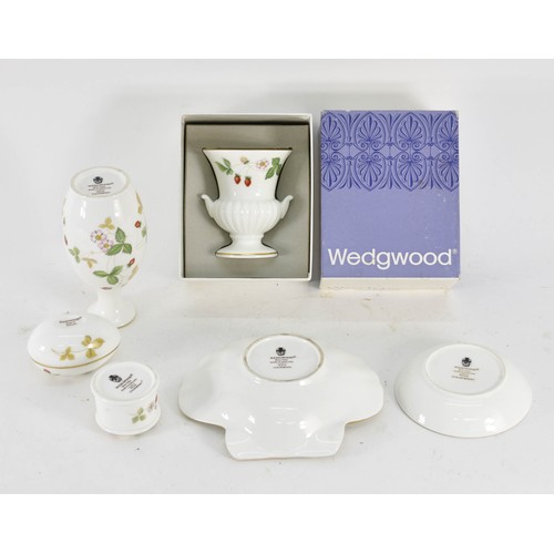 381 - A Collection Of Wedgwood Wild Strawberry Items Including One Boxed