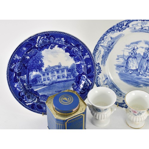 385 - An Assortment Of Various Wedgwood Items Including 4 Plates, 3 Urns And More