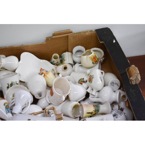 394 - A Large Quantity Of Crested Ware