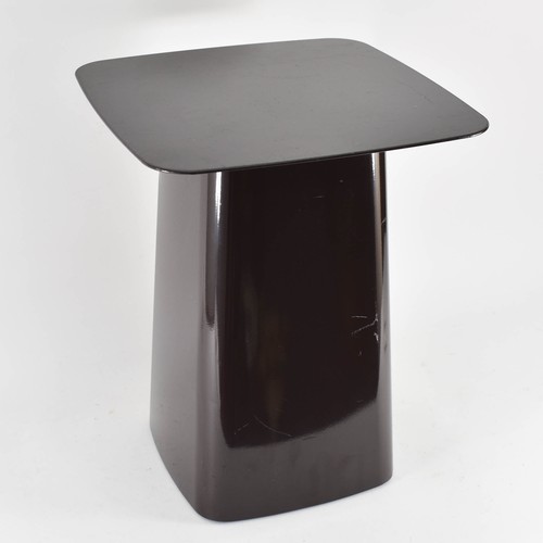 425 - A Dark Brown Metal Vitra Side Table Designed By Ronan & Erwan Bouroullec, 2004. RRP £455.

