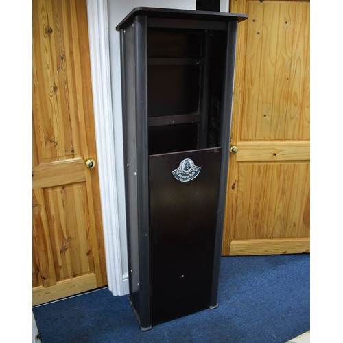 440 - A Rower And Rub Stable Cabinet For Brooms Etc.