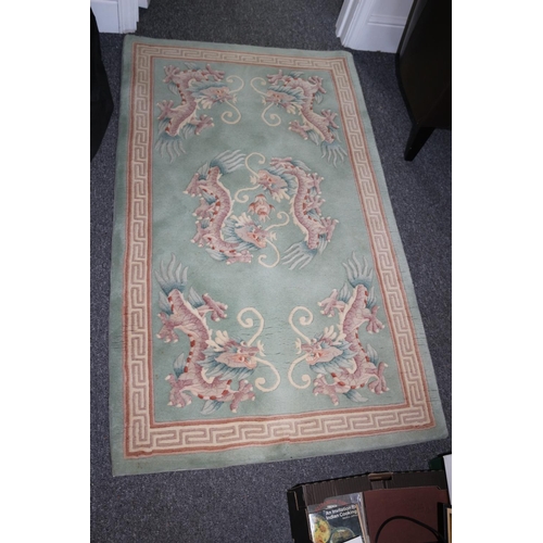 442 - A Quality Thick Pile Oriental Rug size 154x92 cm