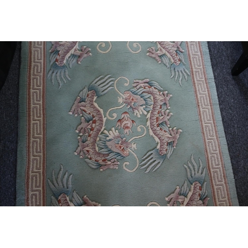 442 - A Quality Thick Pile Oriental Rug size 154x92 cm