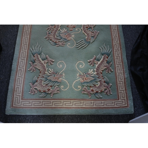 442 - A Quality Thick Pile Oriental Rug size 154x92 cm