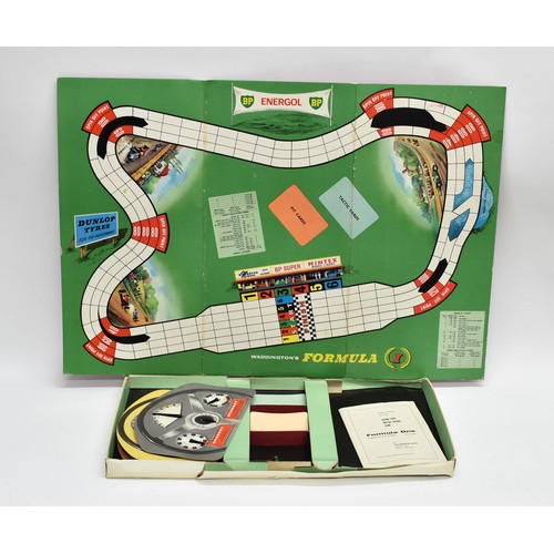 445 - A Vintage 1960's Waddington Formular 1 F1 Board Game