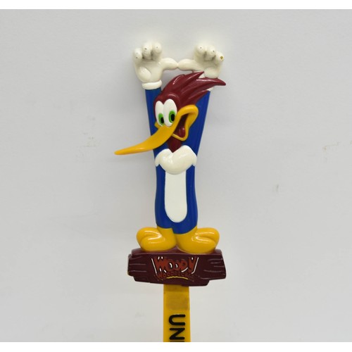 454 - A Vintage Woody Woodpecker Universal Studios Back Scratcher