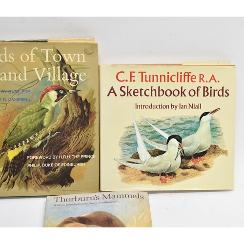 469 - A Selection Of 3 Books On Animals Including 2 On Birds