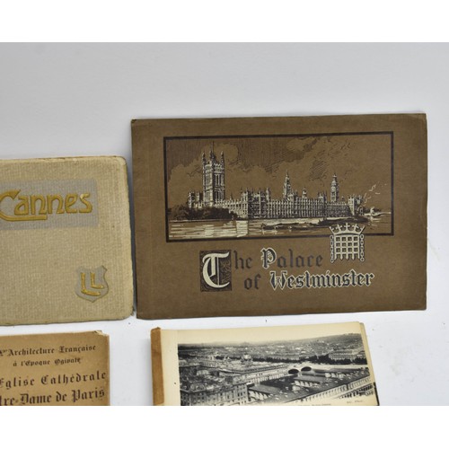 492 - A Collection Of French Postcards In Booklets Including Paris And Notre Damne