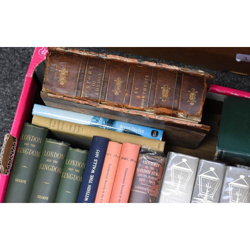 87 - A Box Of Antique Vintage Books All Related to London History