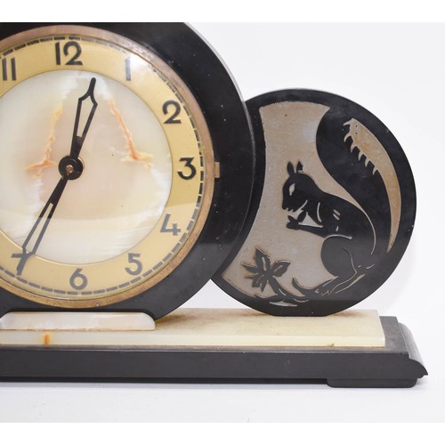 252 - A Vintage Marble Mantle Clock Featuring Squirrel Motifs