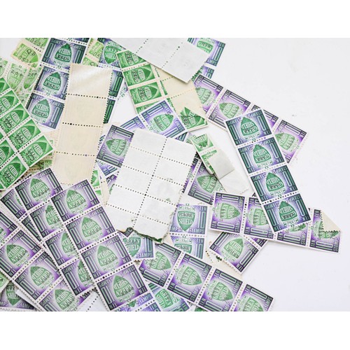 268 - A Quantity Of Vintage Green Shield Stamps