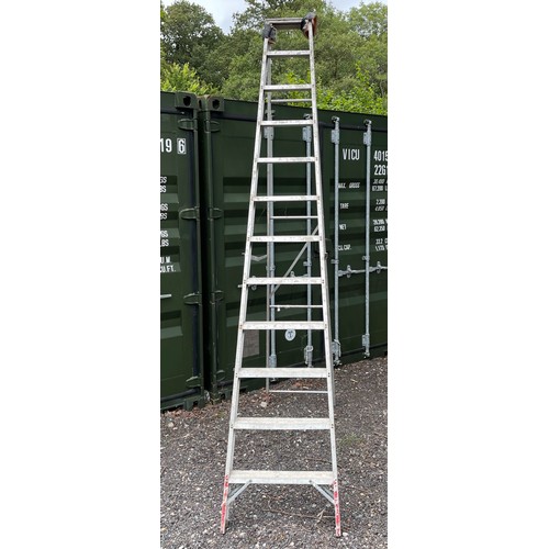 480 - A Large Folding Decorators Ladder