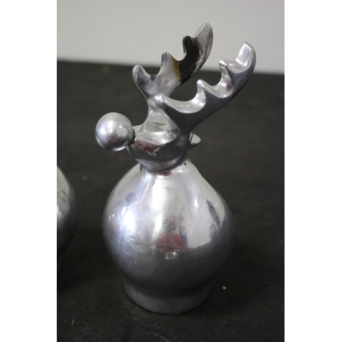 16 - 2 Aluminium Metal Reindeer Candle Stick Holders