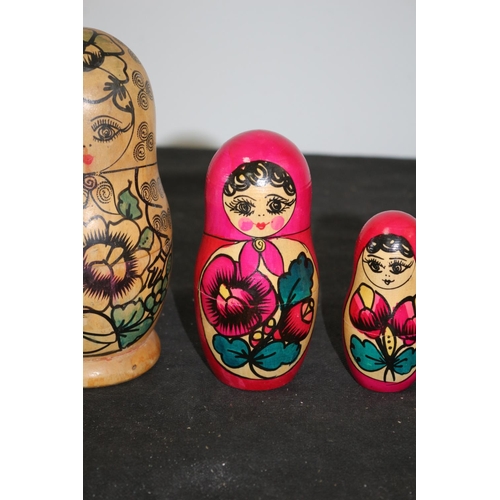 317 - 5 Piece Vintage Russian Doll