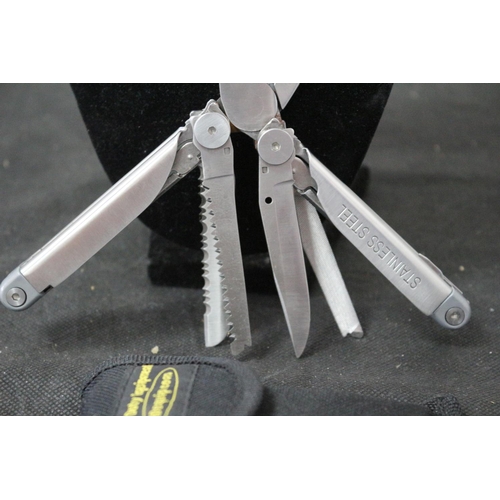 325 - Heavy Duty Multi Tool In Pouch