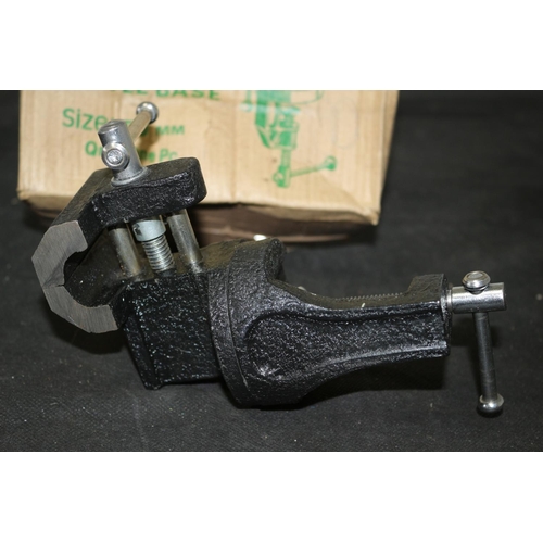 334 - Vintage Baby Vice Swivel Base