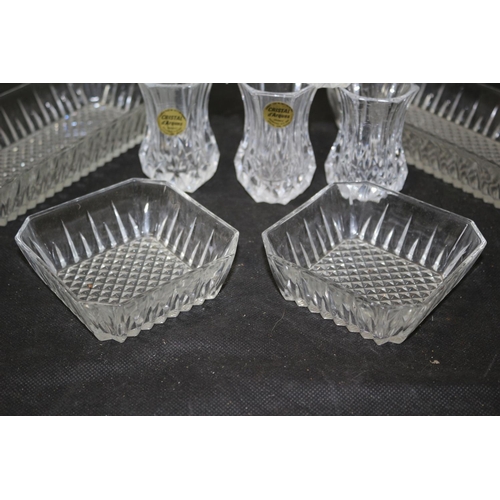 340 - 5x Crystal D'Arques Glasses and Glass Serving Dishes