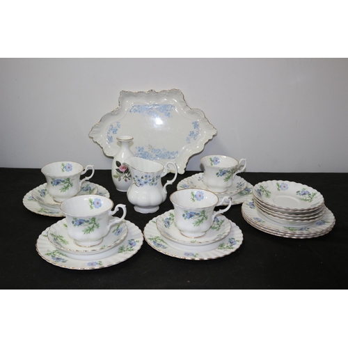 341 - 21 Piece Richmond Blue Poppy Crockery Set Ascot Plate and Wedgwood Hathaway Rose Vase