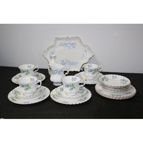 341 - 21 Piece Richmond Blue Poppy Crockery Set Ascot Plate and Wedgwood Hathaway Rose Vase