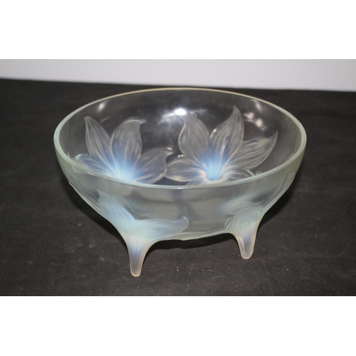 352 - Rene Lalique 1920's Lys Bowl Opalescent Glass Elevated on 4 Legs, The Legs are the stems of The 4 La... 