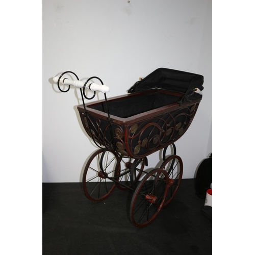 489 - Victorian Childs Pram