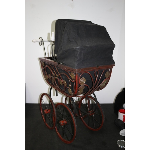 489 - Victorian Childs Pram