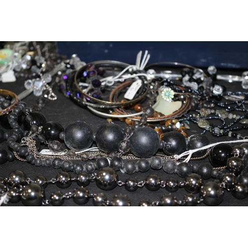 501 - Large Selection of Costume Jewellery