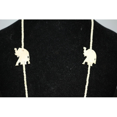 510 - Vintage Elephant Pendant Necklace - Possibly Ivory?