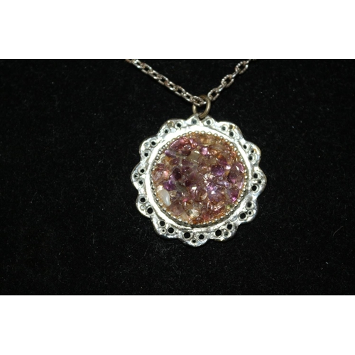 511 - Natural Stone / Amethyst Pendant Necklace