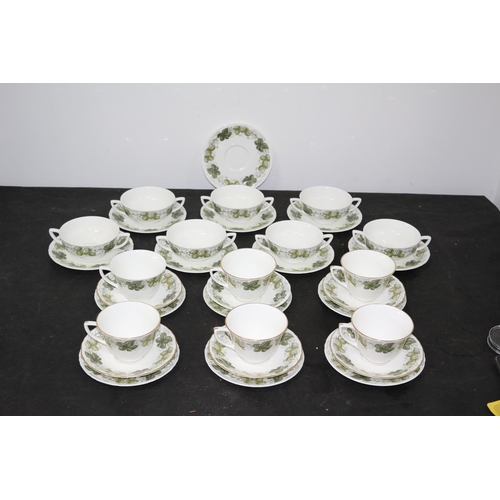 66 - Royal Worcester Mathon/The Worcester Hop 33 Pieces including 6 Soup Bowls and Saucers, 6 Tea Cups an... 