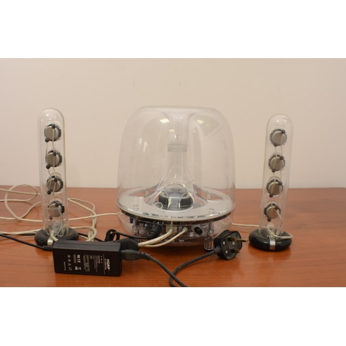 335 - Harman Kardon Soundstick III Speakers working