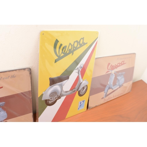 484 - 3 x Vespa Signs 30mx20m