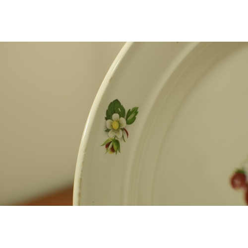 743 - Portmeirion Strawberry Serving Plate and Serving Dish