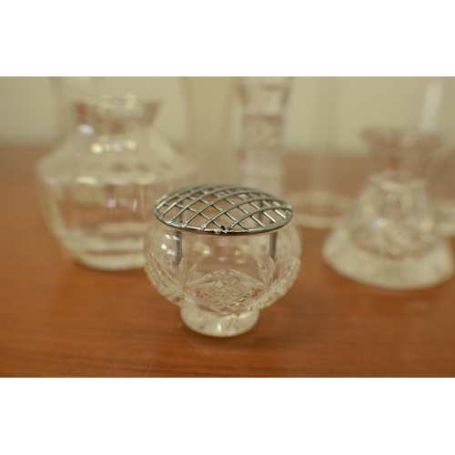 744 - 8 Various Clear Glass Vases Small Largest 15cm and smaller