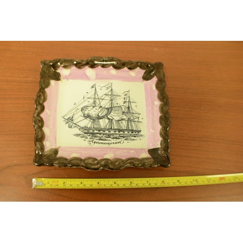 775 - 1 Wall Plate Agamemnon Ship with Brown and Pink Boarder