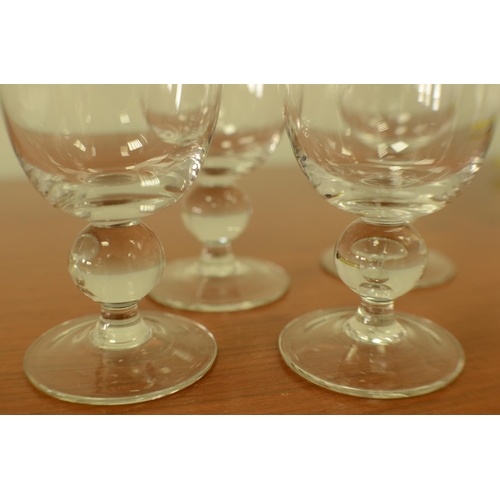 786 - 4 Wine Glasses with Bulb Bottom