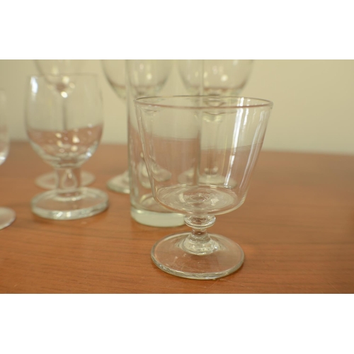 790 - 7 Various Glasses including 2 Wine Glasses